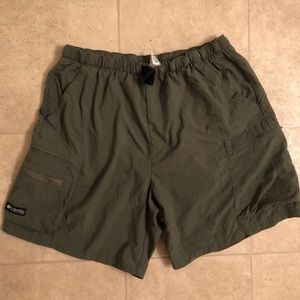 Columbia Nylon Shorts, Green, Size L